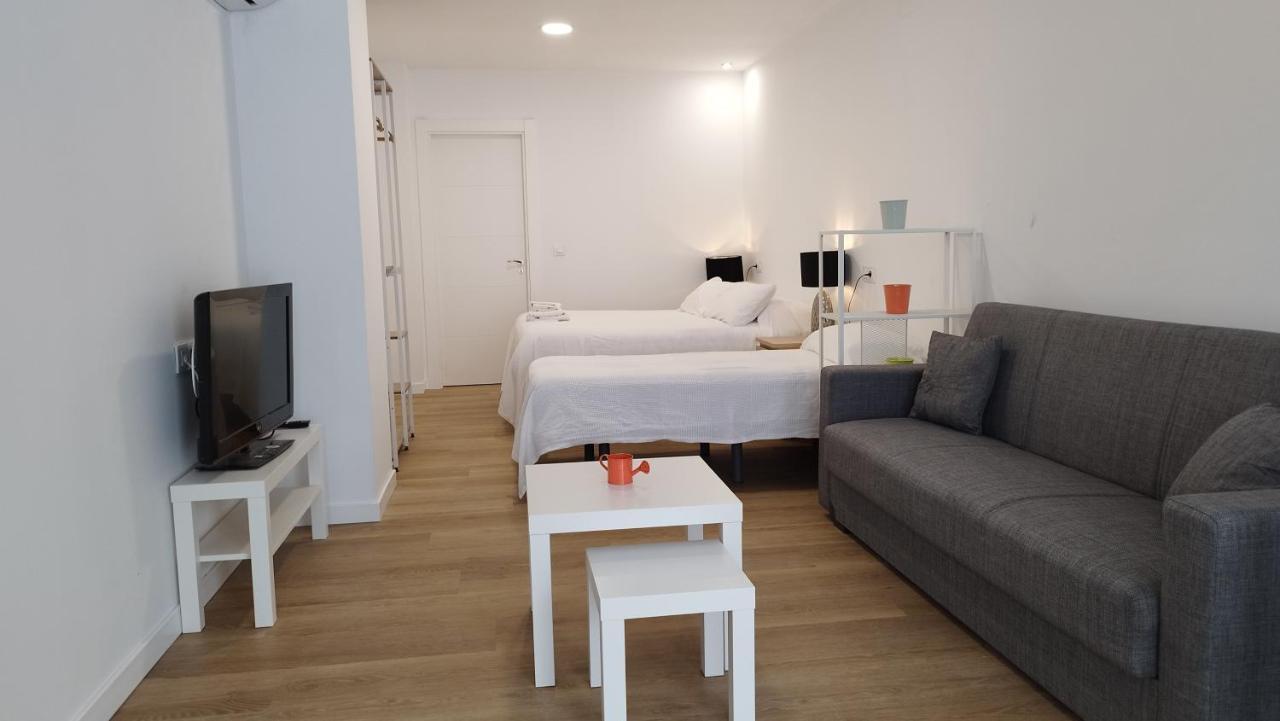 Apartamentos Y Estudios El Centro Vargas Kültér fotó